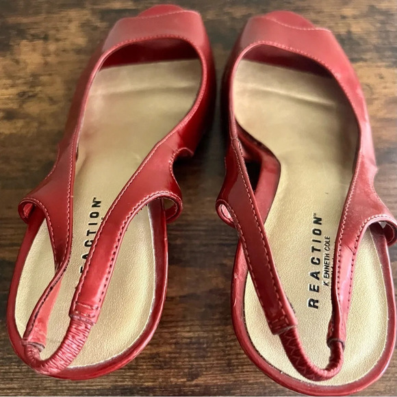 Kenneth Cole| Cherry Red Patent Leather Sling Back Open Toe  Shoes Size 9.5 - Picture 5 of 7
